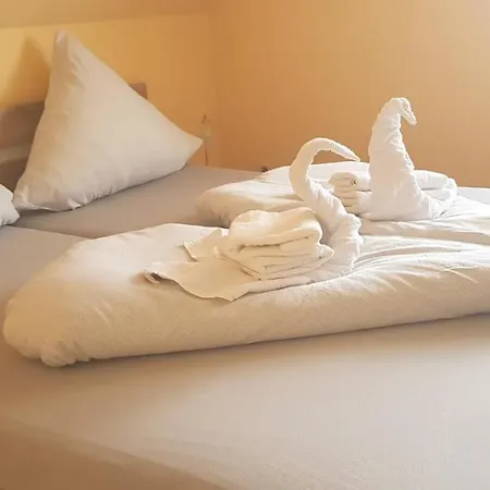 Suite Holiday Quarto em Acomodações Particulares Liepgarten